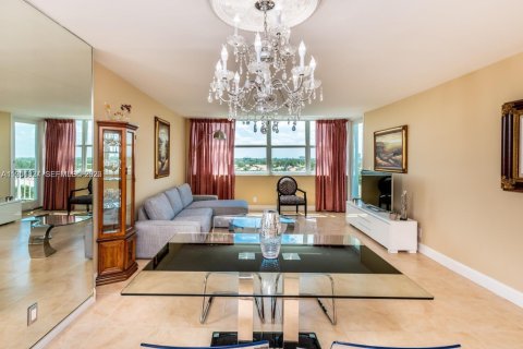 Condominio en alquiler en Hollywood, Florida, 1 dormitorio, 86.21 m2 № 2054847 - foto 7