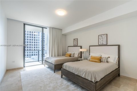 Condominio en alquiler en Miami, Florida, 3 dormitorios, 172.43 m2 № 2046115 - foto 17