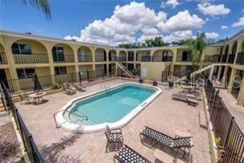 Copropriété à louer à Tampa, Floride: 1 chambre, 55.74 m2 № 2210646 - photo 9