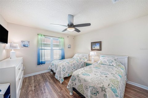 Condo in New Port Richey, Florida, 3 bedrooms  № 1795125 - photo 21