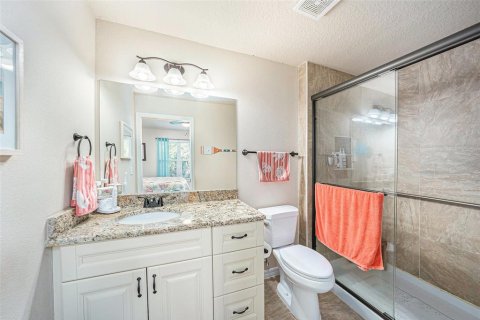 Condo in New Port Richey, Florida, 3 bedrooms  № 1795125 - photo 23