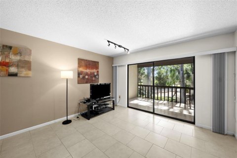 Condo in Sarasota, Florida, 2 bedrooms  № 1853458 - photo 5