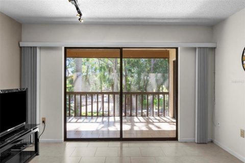 Condo in Sarasota, Florida, 2 bedrooms  № 1853458 - photo 6