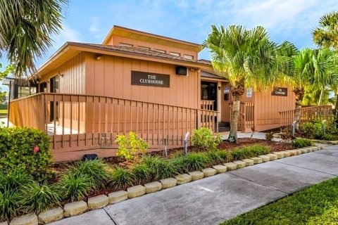 Villa ou maison à vendre à Fort Myers, Floride: 2 chambres, 93.65 m2 № 1894953 - photo 28