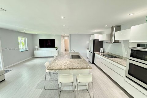 Casa en venta en Hollywood, Florida, 3 dormitorios, 130.06 m2 № 1859223 - foto 15