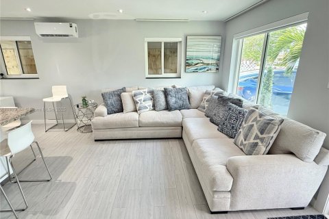 Casa en venta en Hollywood, Florida, 3 dormitorios, 130.06 m2 № 1859223 - foto 5