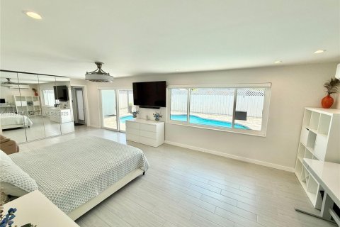 Casa en venta en Hollywood, Florida, 3 dormitorios, 130.06 m2 № 1859223 - foto 18