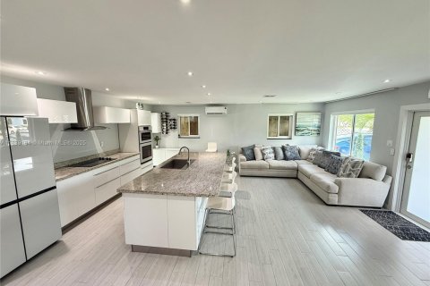 Casa en venta en Hollywood, Florida, 3 dormitorios, 130.06 m2 № 1859223 - foto 7