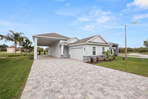 House in Polk City, Florida 2 bedrooms, 147.34 sq.m. № 1855398 - photo 2