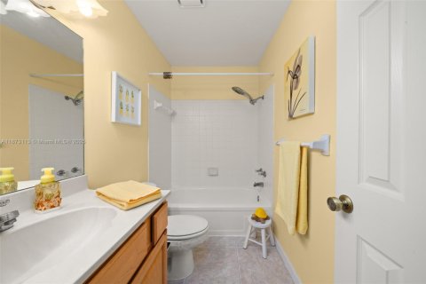 Casa en venta en Sebring, Florida, 2 dormitorios, 137.68 m2 № 1924367 - foto 25