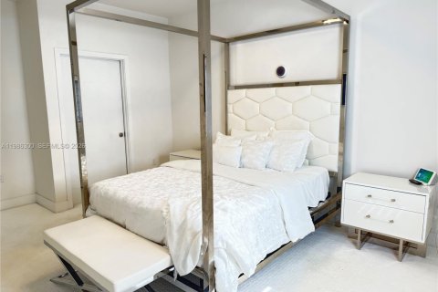 Touwnhouse à vendre à Plantation, Floride: 3 chambres, 150.13 m2 № 2047916 - photo 11