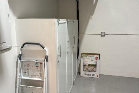 Touwnhouse à vendre à Plantation, Floride: 3 chambres, 150.13 m2 № 2047916 - photo 19