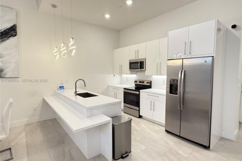 Touwnhouse à vendre à Plantation, Floride: 3 chambres, 150.13 m2 № 2047916 - photo 7