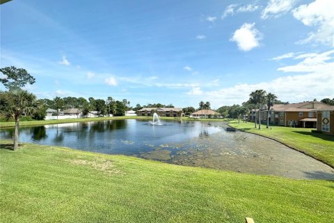 Appartement à Bunnell, Floride 2 chambres, 97.55 m2 № 2432775