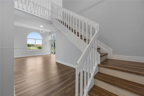 House in Hollywood, Florida 3 bedrooms, 163.88 sq.m. № 1891267 - photo 4
