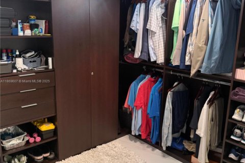 Condominio en alquiler en Sunny Isles Beach, Florida, 2 dormitorios, 146.69 m2 № 2059683 - foto 20