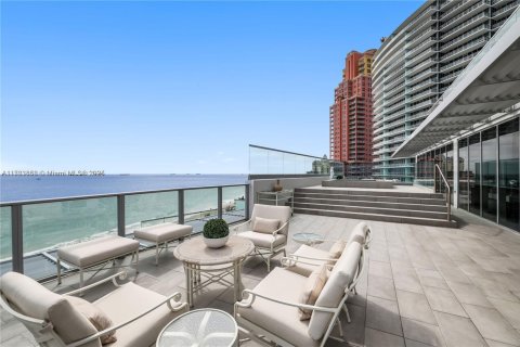 Condominio en venta en Fort Lauderdale, Florida, 4 dormitorios, 349.96 m2 № 1488928 - foto 23