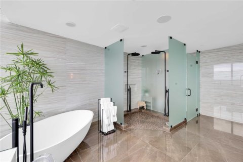 Condominio en venta en Fort Lauderdale, Florida, 4 dormitorios, 349.96 m2 № 1488928 - foto 26
