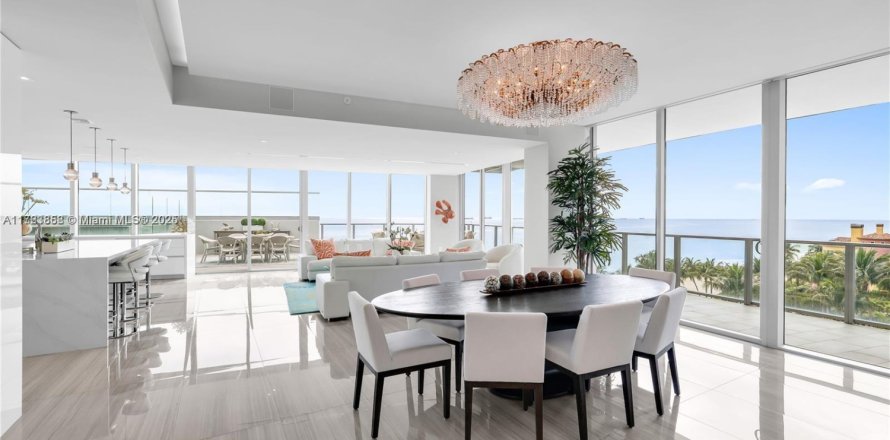 Condominio en Fort Lauderdale, Florida, 4 dormitorios № 1488928