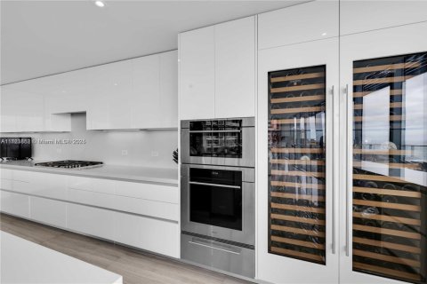 Condominio en venta en Fort Lauderdale, Florida, 4 dormitorios, 349.96 m2 № 1488928 - foto 16