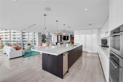 Condominio en venta en Fort Lauderdale, Florida, 4 dormitorios, 349.96 m2 № 1488928 - foto 15