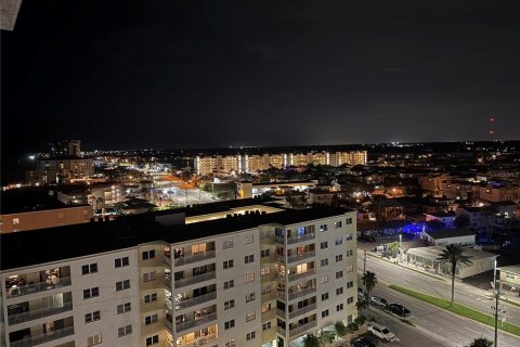 Condominio en venta en Redington Shores, Florida, 2 dormitorios, 134.71 m2 № 1642889 - foto 24