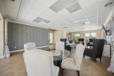 House in COVES OF ESTERO BAY in Fort Myers, Florida 3 bedrooms, 242.38 sq.m. № 1628270 - photo 8