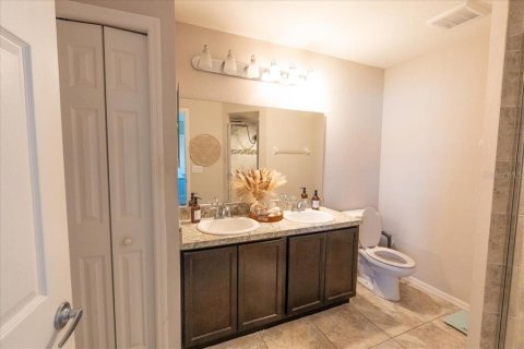 Townhouse in Wesley Chapel, Florida 4 bedrooms, 161.84 sq.m. № 1849421 - photo 12
