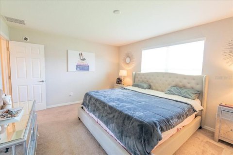 Townhouse in Wesley Chapel, Florida 4 bedrooms, 161.84 sq.m. № 1849421 - photo 9