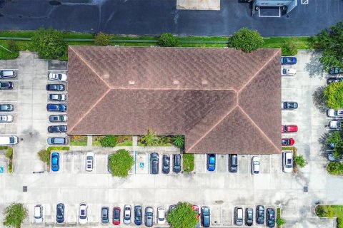 Propiedad comercial en alquiler en Largo, Florida, 174.75 m2 № 1837747 - foto 3