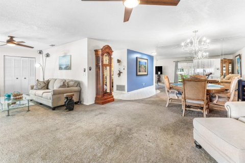 Copropriété à vendre à Lake Worth, Floride: 1 chambre, 95.13 m2 № 2147156 - photo 4