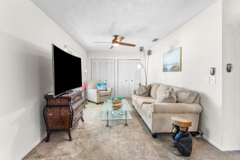 Copropriété à vendre à Lake Worth, Floride: 1 chambre, 95.13 m2 № 2147156 - photo 5