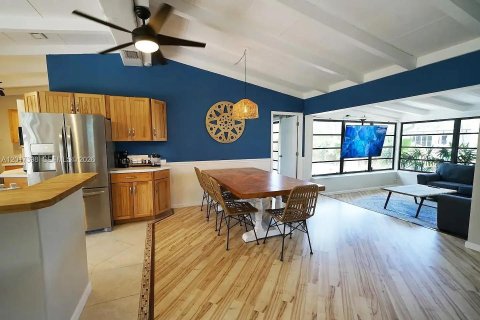 Villa ou maison à louer à Fort Lauderdale, Floride: 3 chambres, 144 m2 № 2153783 - photo 26