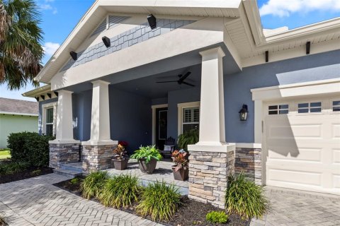 House in Fish Hawk, Florida 4 bedrooms, 305 sq.m. № 2156041 - photo 2