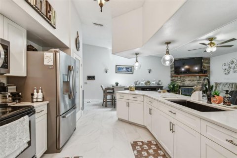 Купить виллу или дом в Делтона, Флорида 11 комнат, 188.59м2, № 1832961 - фото 23