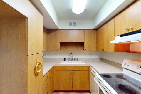 Condo in Port Charlotte, Florida, 2 bedrooms  № 1843202 - photo 7