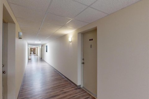 Condo in Port Charlotte, Florida, 2 bedrooms  № 1843202 - photo 24