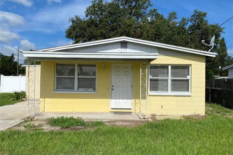 Casa en alquiler en Tampa, Florida, 3 dormitorios, 75.81 m2 № 1824550 - foto 1