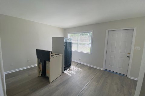 Casa en alquiler en Tampa, Florida, 3 dormitorios, 75.81 m2 № 1824550 - foto 7