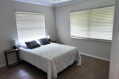 Casa en venta en Zephyrhills, Florida, 3 dormitorios, 93.27 m2 № 1915499 - foto 13