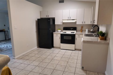 Casa en venta en Zephyrhills, Florida, 3 dormitorios, 93.27 m2 № 1915499 - foto 9