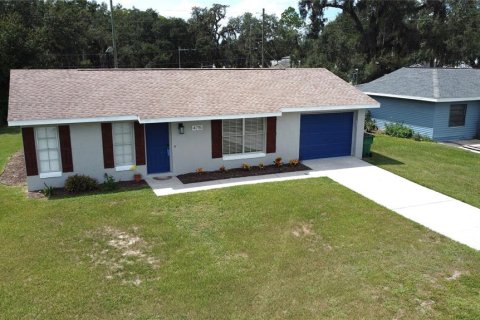 Casa en venta en Zephyrhills, Florida, 3 dormitorios, 93.27 m2 № 1915499 - foto 2