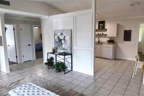 Casa en venta en Zephyrhills, Florida, 3 dormitorios, 93.27 m2 № 1915499 - foto 8