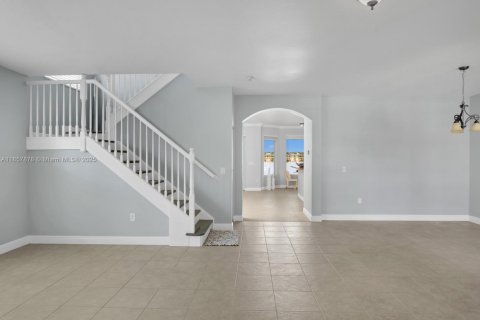 Casa en alquiler en Miramar, Florida, 5 dormitorios, 335.56 m2 № 1890437 - foto 9