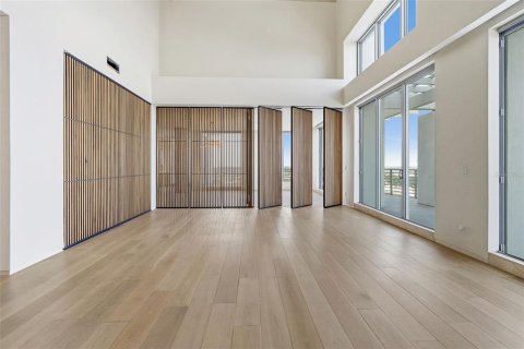 Condo in Tampa, Florida, 3 bedrooms № 2109927 - photo 14