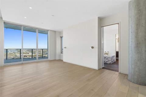 Condo in Tampa, Florida, 3 bedrooms № 2109927 - photo 25