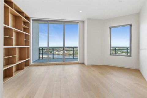 Condo in Tampa, Florida, 3 bedrooms № 2109927 - photo 5