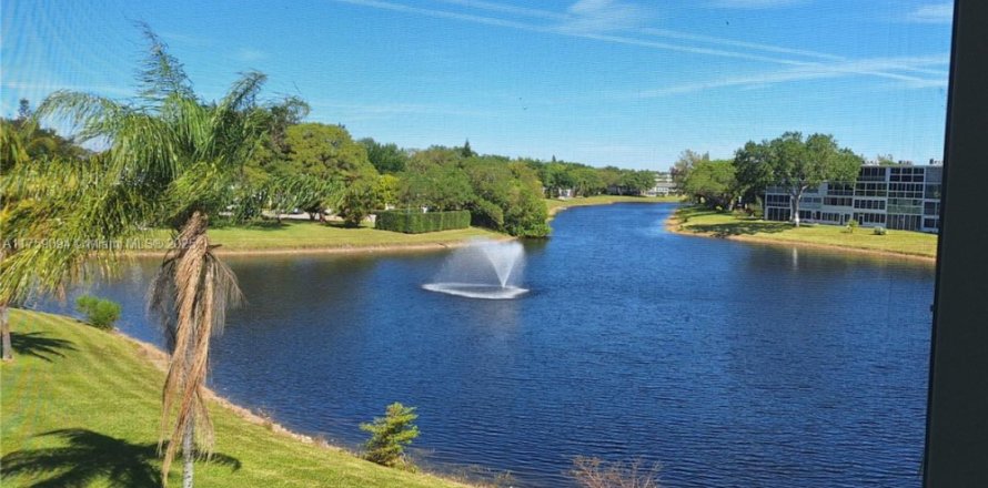 Condominio en Deerfield Beach, Florida, 1 dormitorio  № 1691386