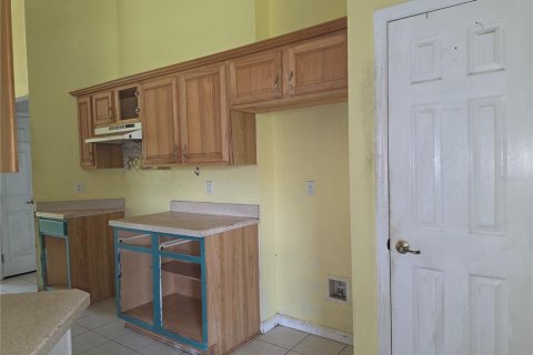 House in Ocala, Florida 3 bedrooms, 172.61 sq.m. № 2198422 - photo 7