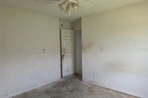 House in Ocala, Florida 3 bedrooms, 172.61 sq.m. № 2198422 - photo 17